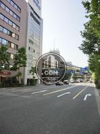 幅の広い道路です