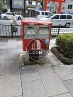 建物すぐ前にポストがあり便利ですね