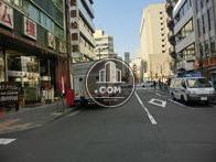 前面通りの先は昭和通り