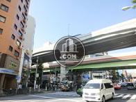 目の前は西麻布の交差点ですので移動手段に優れております