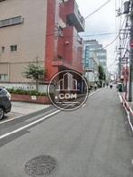こちらをまっすぐ行くと神楽坂通りにぶつかります