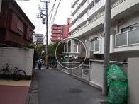 玄関側（裏通り）