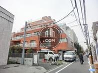 離れた場所からでも見つけやすいです