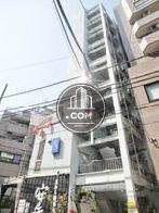 外階段のある側面