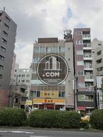 大通りに面しています