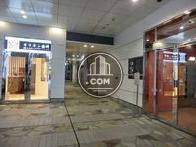 テナントスペースとの連絡通路