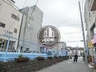 立会川沿いの側道