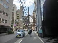 新宿三丁目方面