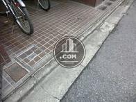 少々段差がございます