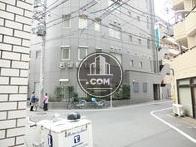 三方向に分かれた前面道路
