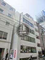 上階はセットバックしています