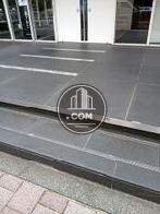 正面玄関前 段差