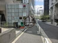 歩道が確保されています