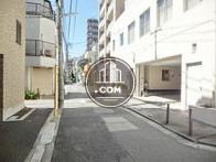 背面側の通り