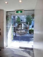 玄関内からのアングル