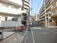 ２つの道路に接道してます。