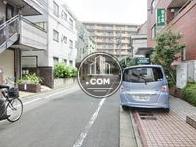 玄関前通り