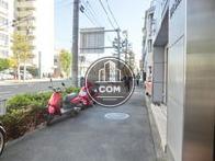 幅広い歩道