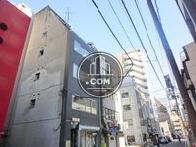 周辺は閑静な立地になります