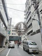 背面道路奥からの景観