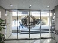 見通しの良いガラス扉
