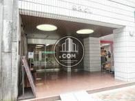 間口の広い玄関