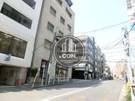 圧迫感の寛治られない立地