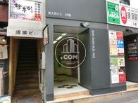 クールな印象の入口