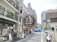 幅広い公道