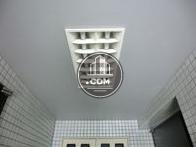 日中は節電に尽力されています