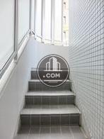 2階3階へは階段を使います