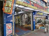 正面入り口です