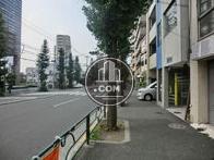 歩道が確保されています
