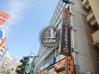 袖看板が設置されています