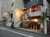 1階・2階は店舗区画です