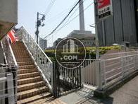 右手に見えるのは渋谷プロパティー東急ビルです