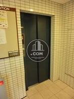とても綺麗なエレベーターホール