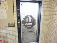 6名定員のエレベーター