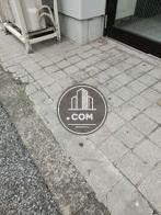 道路との間に段差はありません