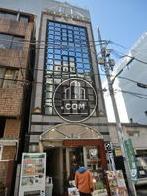 1階は店舗物件です