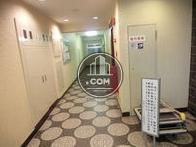 ご入居者は右手にある台車を使用することができます