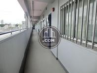 奥行きのある通路