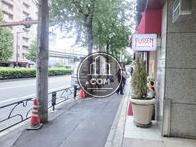 人の流れを感じられるエリア