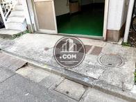 正面玄関