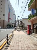 幅広な歩道
