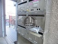 玄関にあるポストの様子