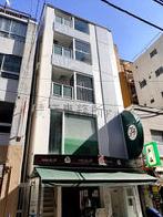 新宿御苑M2ビルの外観写真