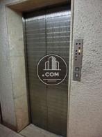 エレベーターが1基です