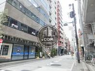 三越前駅へアクセスします