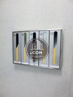 玄関周りに設置されたポスト